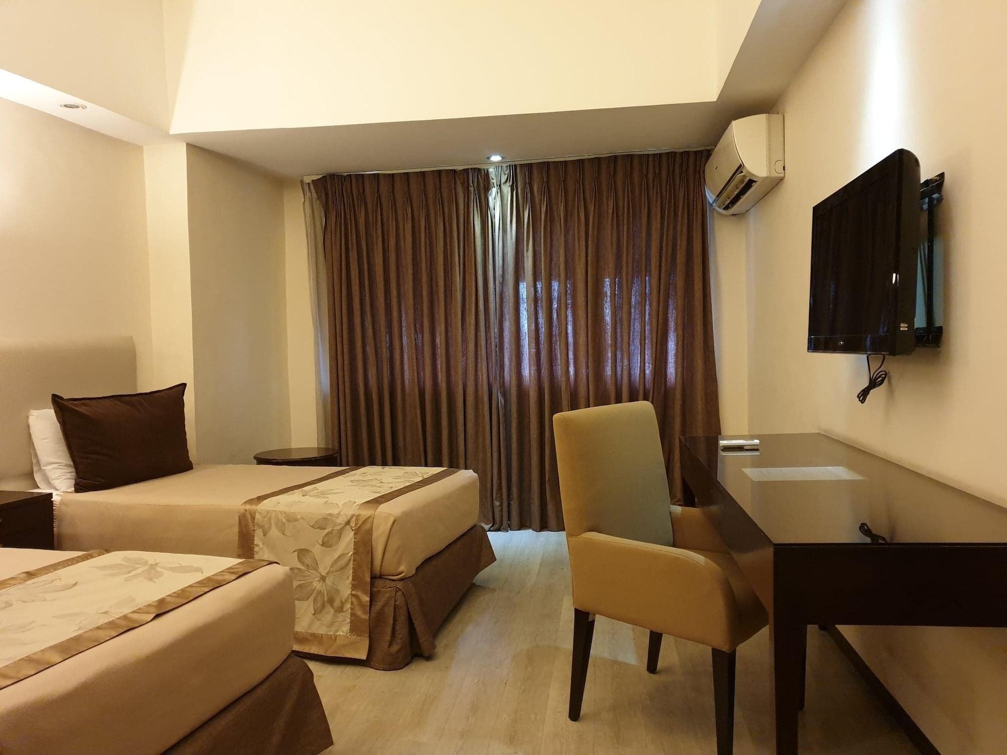 Imperial Palace Suites เกซอนซิตี้ ภายนอก รูปภาพ