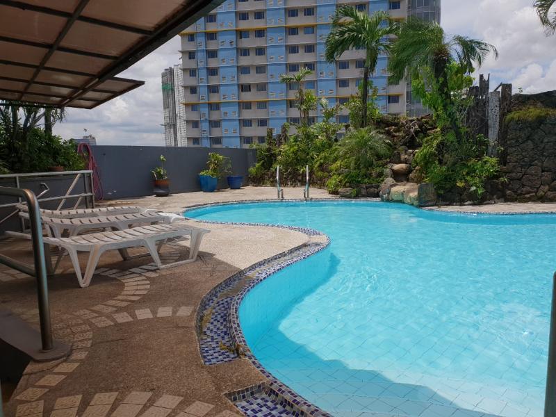 Imperial Palace Suites เกซอนซิตี้ ภายนอก รูปภาพ