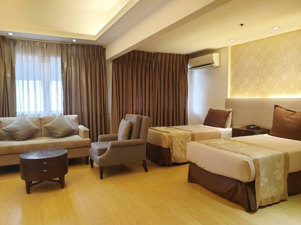 Imperial Palace Suites เกซอนซิตี้ ภายนอก รูปภาพ