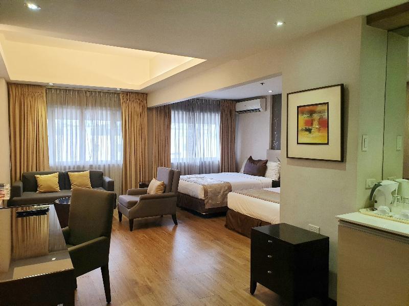 Imperial Palace Suites เกซอนซิตี้ ภายนอก รูปภาพ
